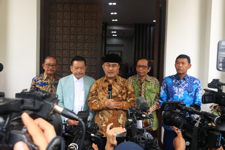 Komite Reformasi Polri Masuki Tahap Pengambilan Keputusan, Himpun Ribuan Aspirasi Publik Komite Reformasi Polri Masuki Tahap Pengambilan Keputusan, Himpun Ribuan Aspirasi Publik
