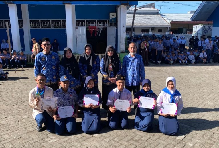 SMPN 33 Makassar Raih Medali Emas Genius Generation Olympiad Bidang IPA Tingkat Nasional