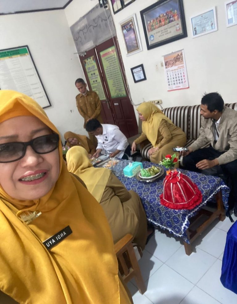 BPKP Sulsel, Balai Gizi, dan Tim Kesehatan Pantau Pelaksanaan MBG di SMPN 33 Makassar