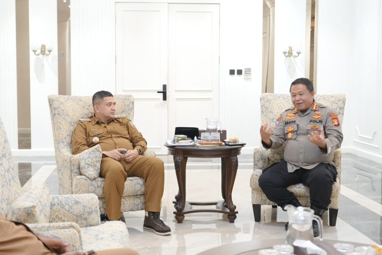 Perkuat Sinergi Aparat dan Warga, Wali Kota Makassar Sambut Program FKPM Ditbinmas Polda Sulsel