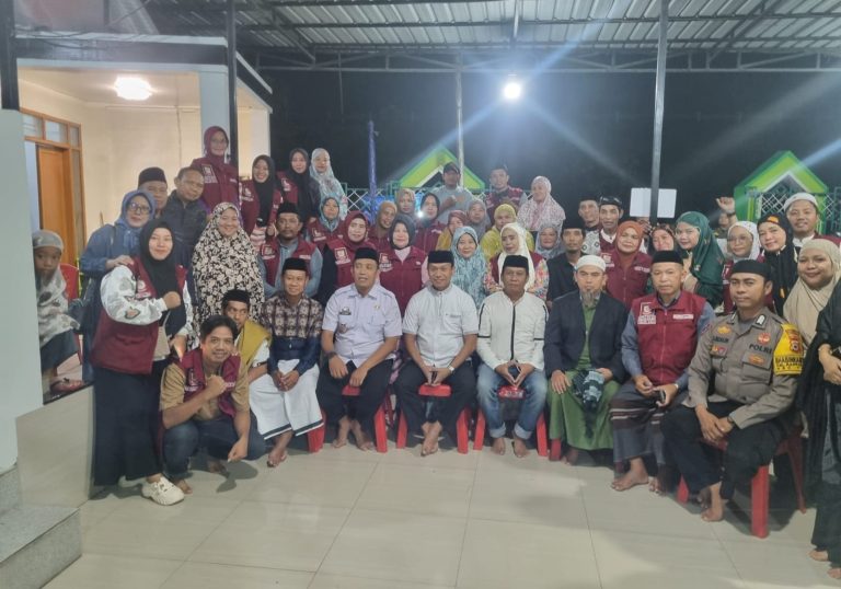 Safari Ramadhan di Masjid Jami Rappokalling, Camat Tallo Sampaikan Pesan Kebersamaan