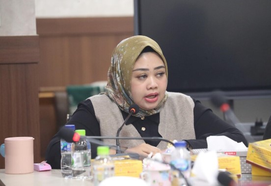 Usai Penertiban PKL Barombong, Andi Tenri Ingatkan Janji Pemkot soal Relokasi dan Pasar