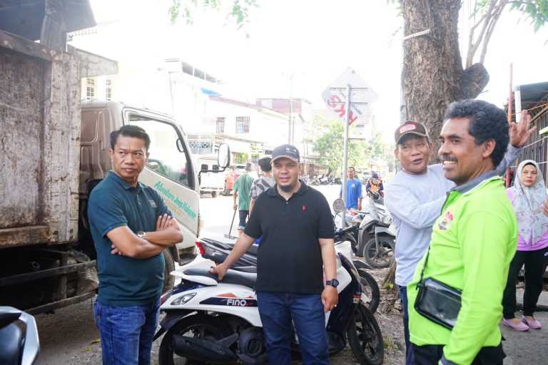 Gerakan Jumat Bersih di Kecamatan Tallo: Kepemimpinan Andi Husni dalam Mewujudkan Makassar yang Lebih Bersih