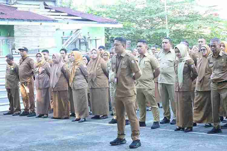 Andi Rahmat Mappatoba Dorong Disiplin dan Sinergi Kerja pada Apel Pagi DPRD Makassar