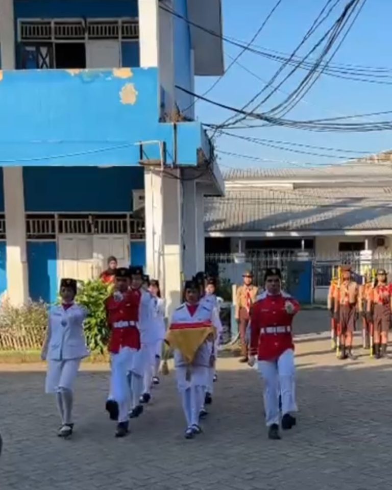 Upacara Hari Lahir Pancasila Jadi Ajang Unjuk Disiplin dan Kepemimpinan Pore Scout SMPN 33 Makassar