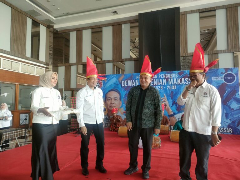Wali Kota Makassar Lantik Pengurus Dewan Kesenian Makassar, Seni dan Budaya Jadi Pilar Pembangunan Kota