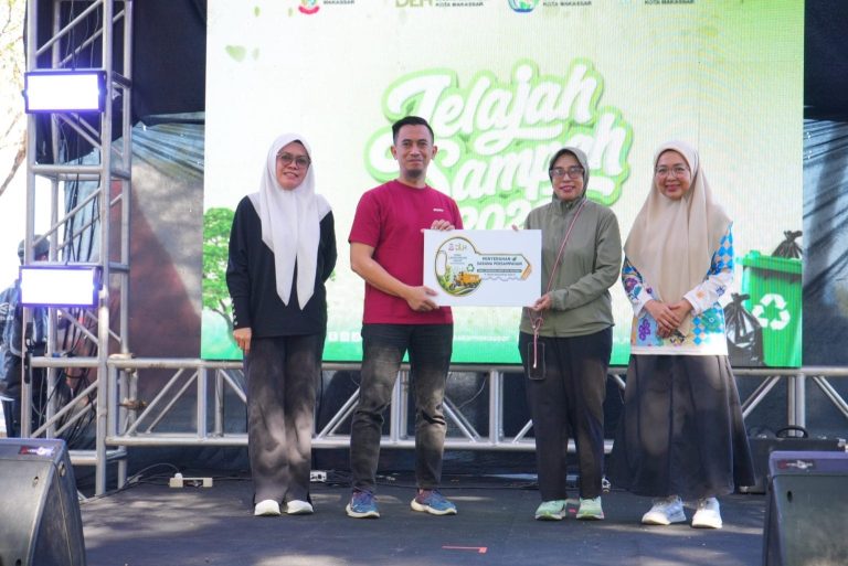 Jelajah Sampah Berlanjut di Ujung Pandang, Bukti Komitmen Ketua Dewan Lingkungan Tekan Sampah ke