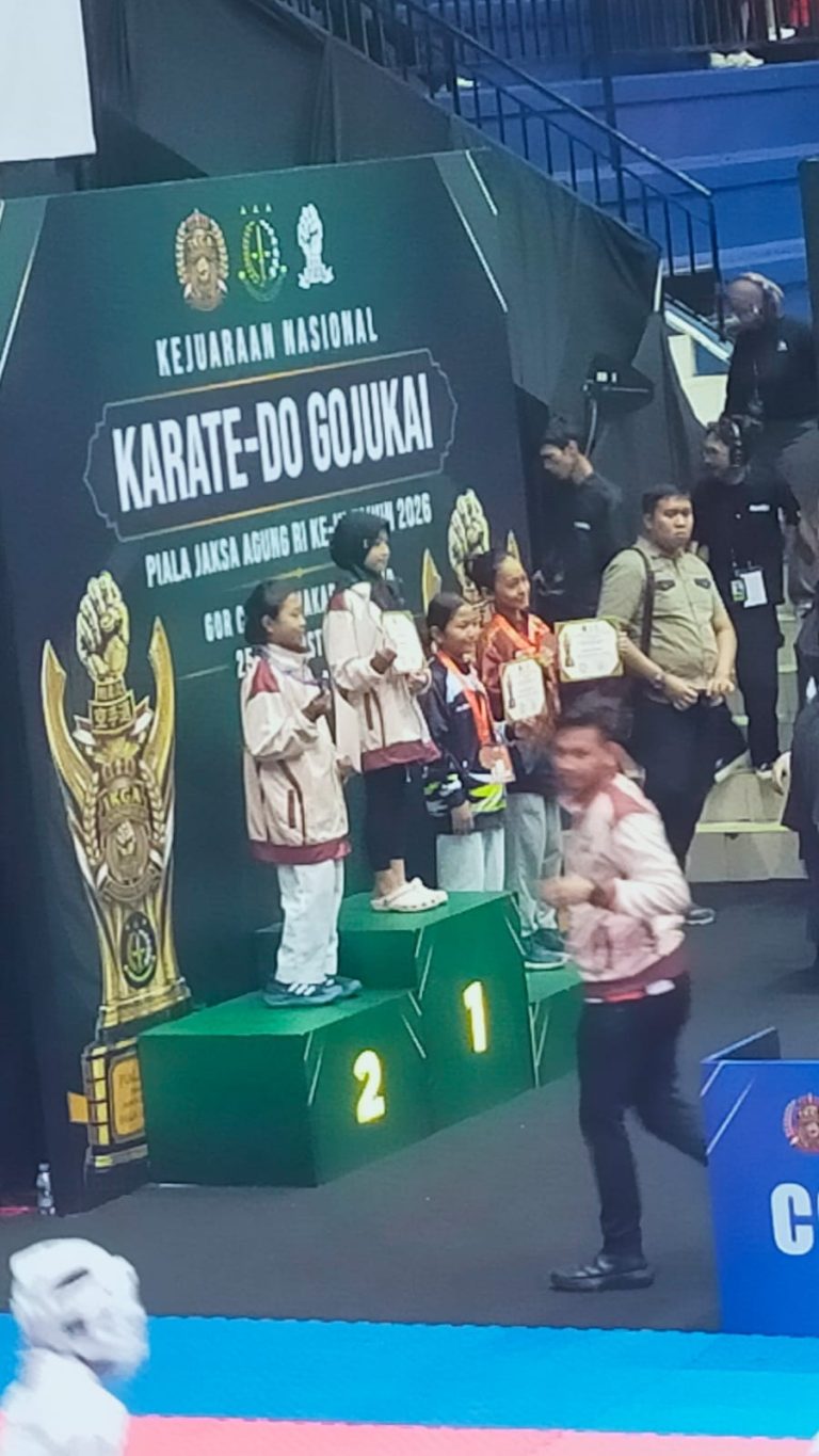 Luar Biasa! Siswi SDN Panaikang 2 Ukir Prestasi Nasional, Juara 2 Karate-Do Gojukai Piala Jaksa Agung RI