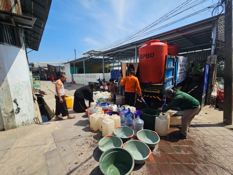 Makassar Gaspol Hadapi Kekeringan, Distribusi Air Bersih Tembus hingga 157 Titik