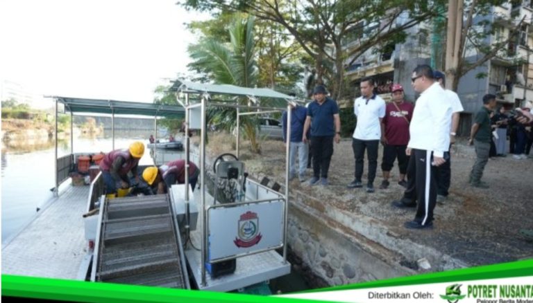 Warga dan Komunitas, DLH Makassar Perkuat Pengelolaan Sampah di Pesisir Mariso
