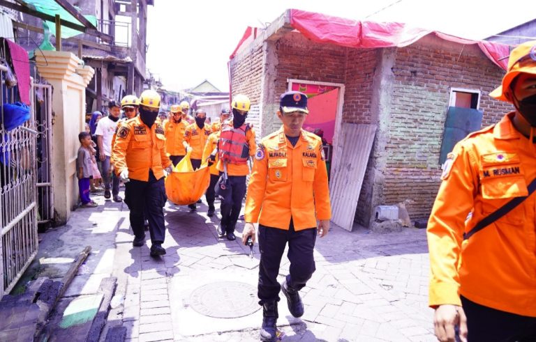 Tim SAR Gabungan di Sungai Pampang, Korban Ditemukan 3 Kilometer dari Lokasi Awal